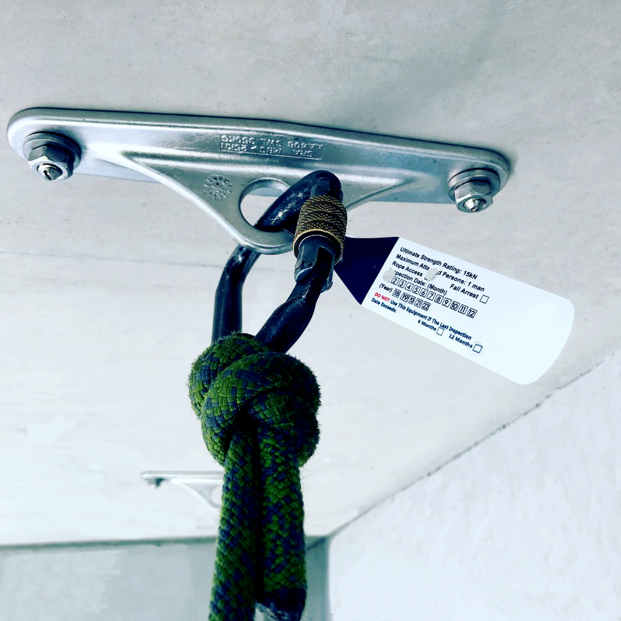 AA408 overhang